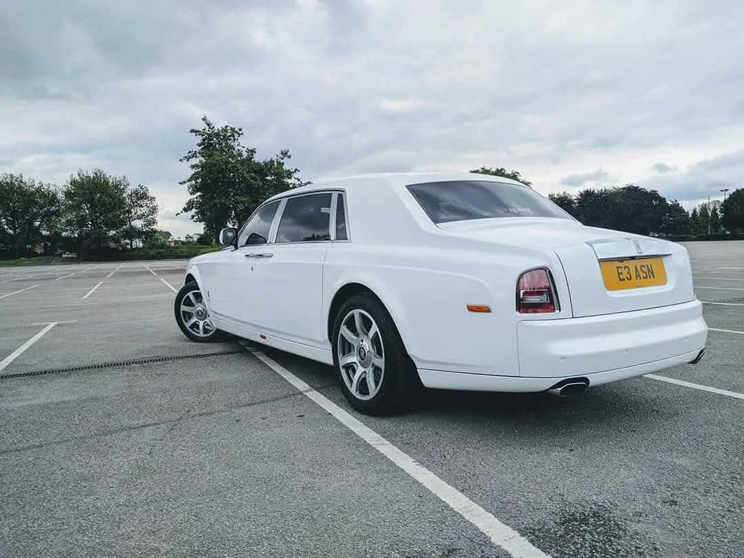 rolls royce phantom wedding car hire manchester